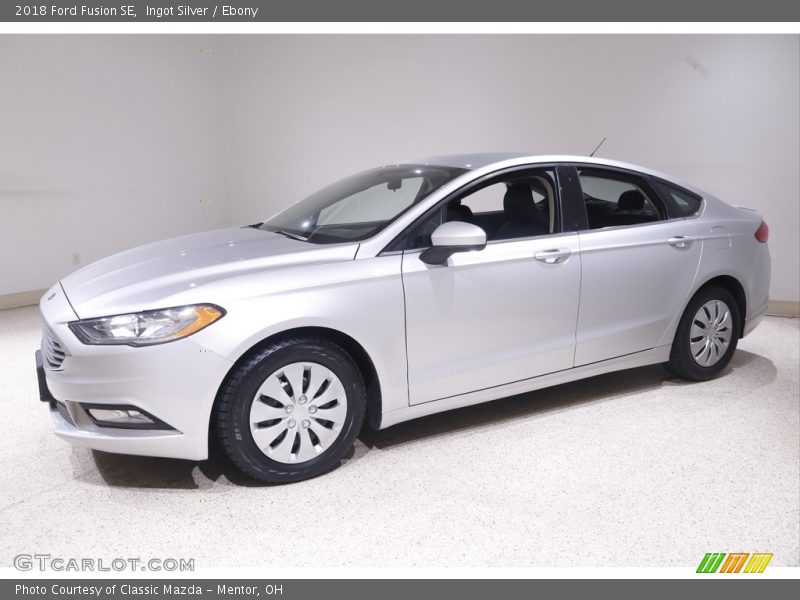 Ingot Silver / Ebony 2018 Ford Fusion SE
