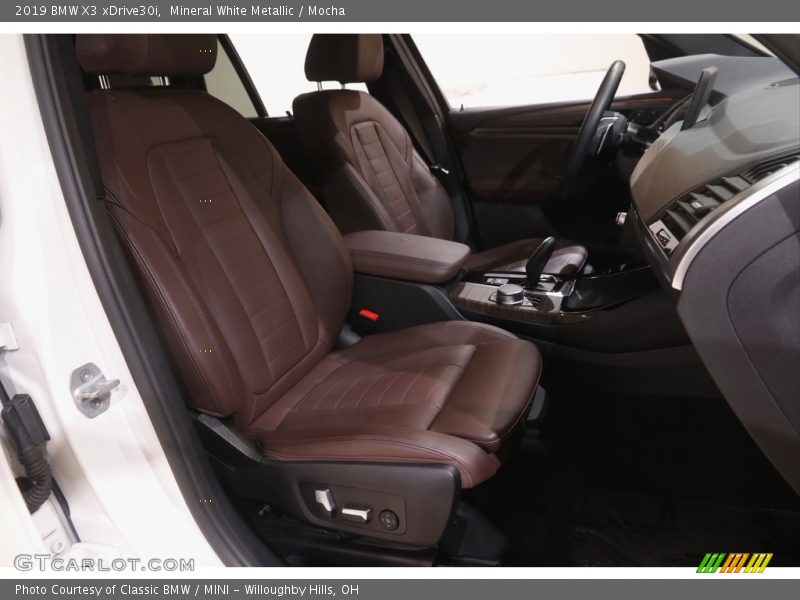 Mineral White Metallic / Mocha 2019 BMW X3 xDrive30i