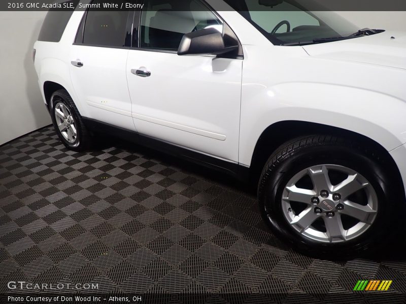 Summit White / Ebony 2016 GMC Acadia SLE