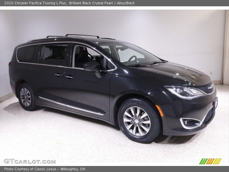 Brilliant Black Crystal Pearl / Alloy/Black 2020 Chrysler Pacifica Touring L Plus