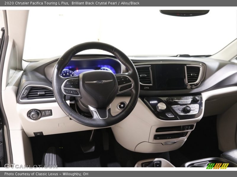 Brilliant Black Crystal Pearl / Alloy/Black 2020 Chrysler Pacifica Touring L Plus
