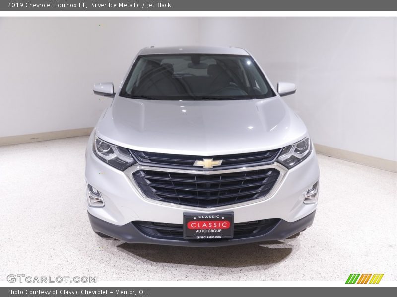 Silver Ice Metallic / Jet Black 2019 Chevrolet Equinox LT