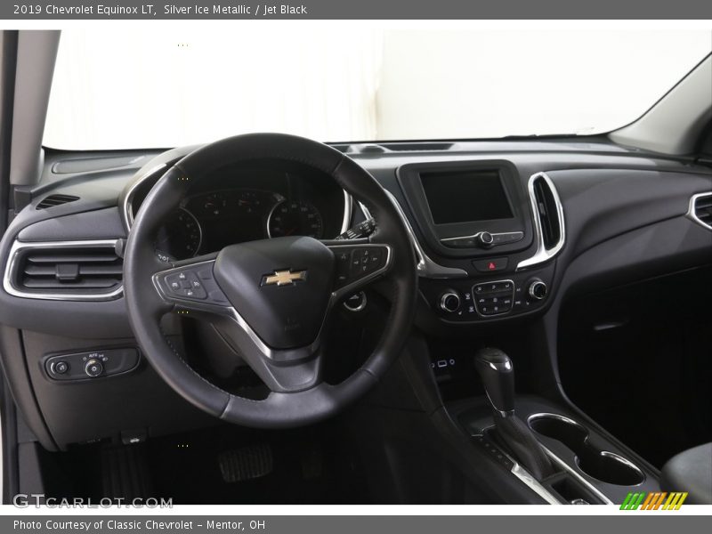 Silver Ice Metallic / Jet Black 2019 Chevrolet Equinox LT