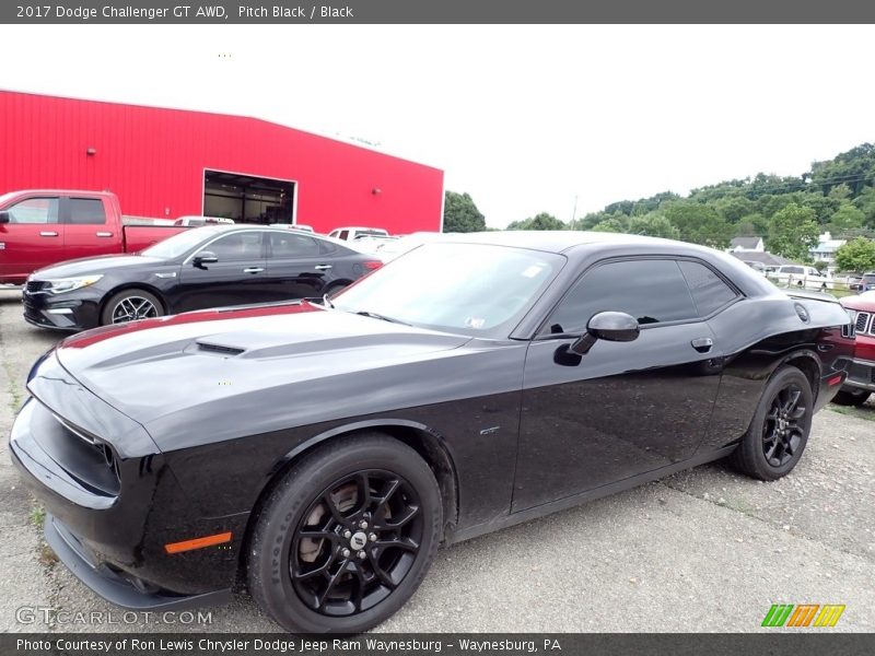 Pitch Black / Black 2017 Dodge Challenger GT AWD