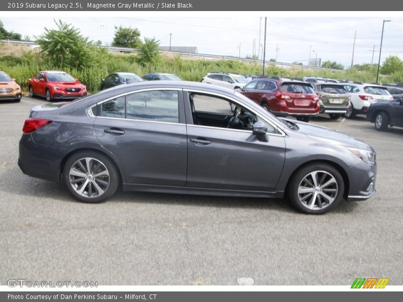  2019 Legacy 2.5i Magnetite Gray Metallic