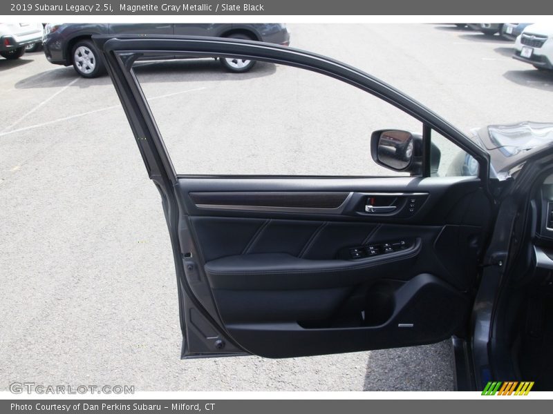 Magnetite Gray Metallic / Slate Black 2019 Subaru Legacy 2.5i