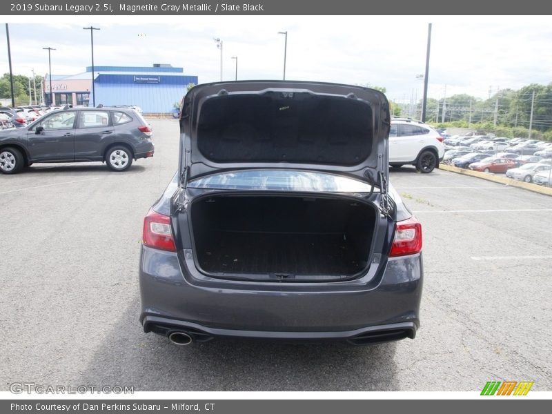 Magnetite Gray Metallic / Slate Black 2019 Subaru Legacy 2.5i