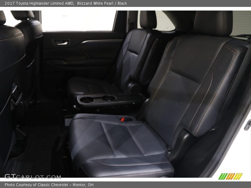 Blizzard White Pearl / Black 2017 Toyota Highlander Limited AWD