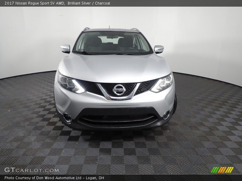 Brilliant Silver / Charcoal 2017 Nissan Rogue Sport SV AWD