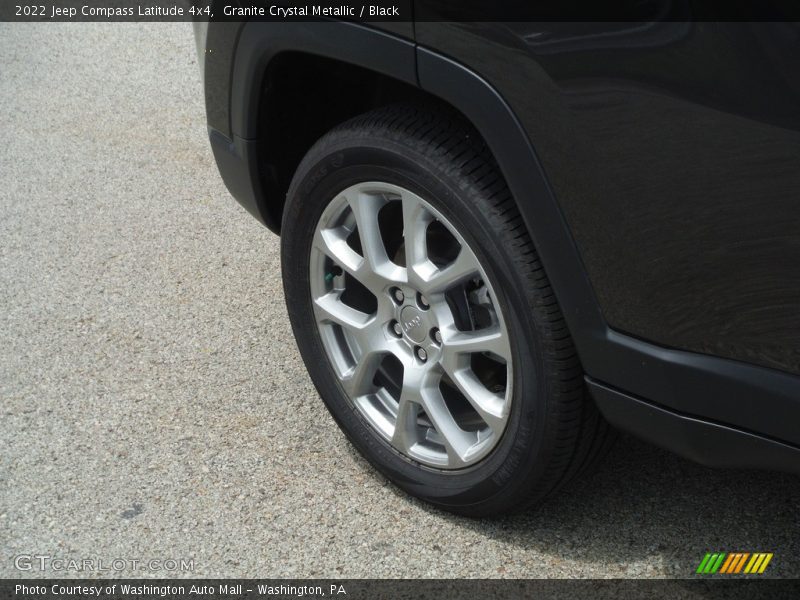 Granite Crystal Metallic / Black 2022 Jeep Compass Latitude 4x4