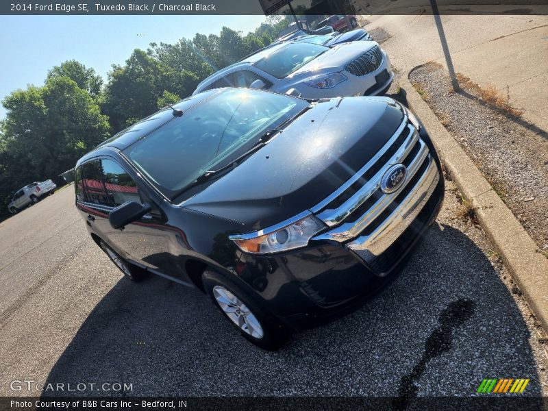 Tuxedo Black / Charcoal Black 2014 Ford Edge SE