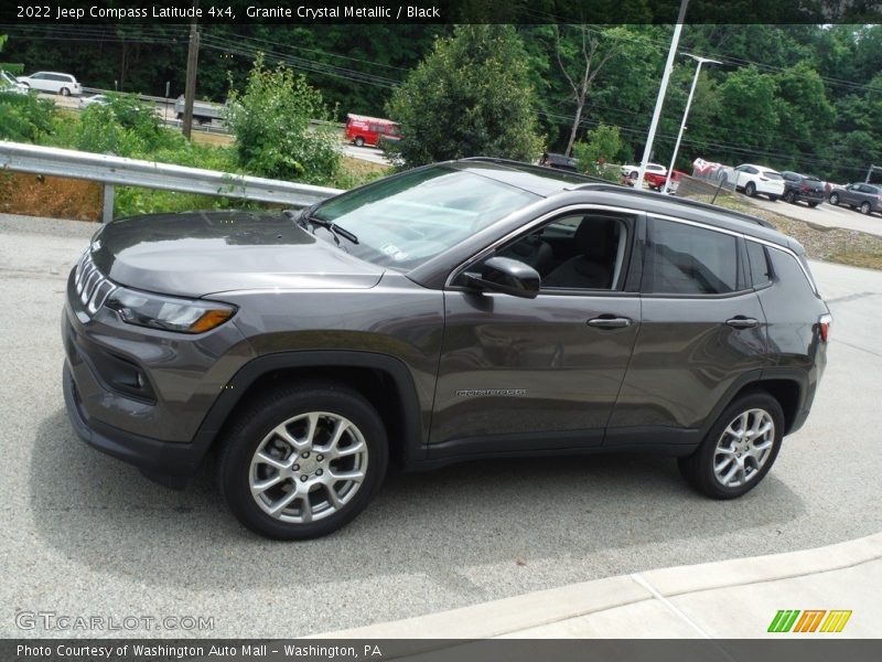 Granite Crystal Metallic / Black 2022 Jeep Compass Latitude 4x4