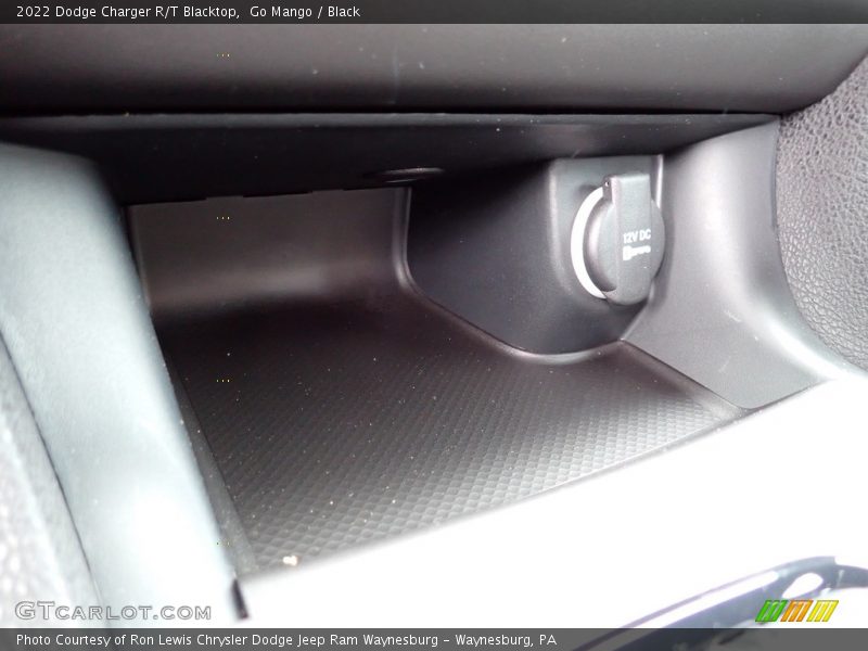 Go Mango / Black 2022 Dodge Charger R/T Blacktop