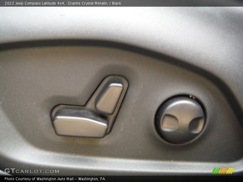 Granite Crystal Metallic / Black 2022 Jeep Compass Latitude 4x4