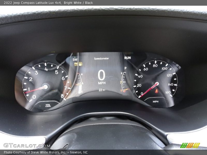 Bright White / Black 2022 Jeep Compass Latitude Lux 4x4