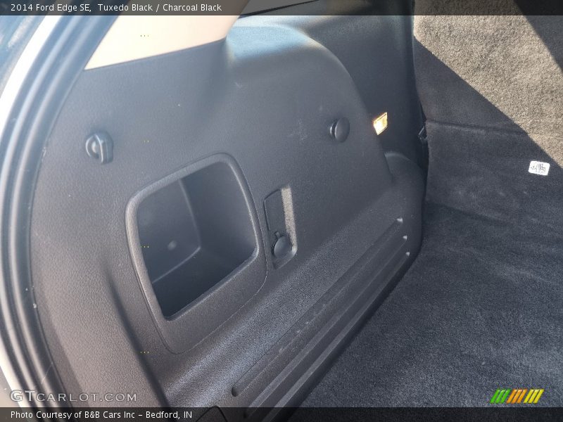 Tuxedo Black / Charcoal Black 2014 Ford Edge SE