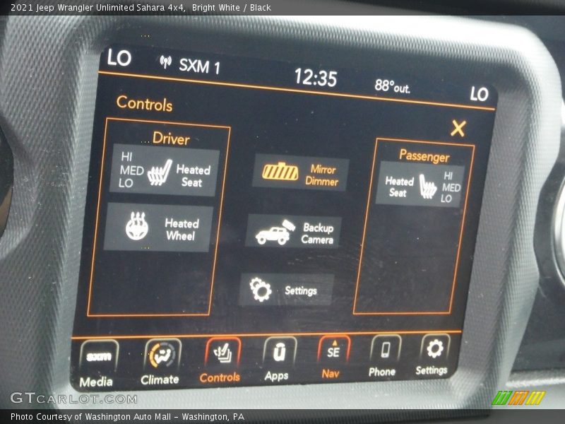 Bright White / Black 2021 Jeep Wrangler Unlimited Sahara 4x4