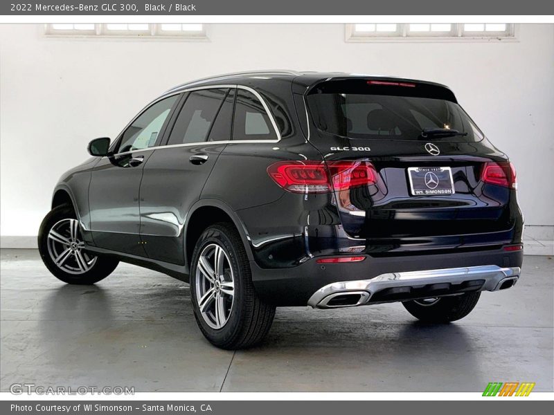 Black / Black 2022 Mercedes-Benz GLC 300