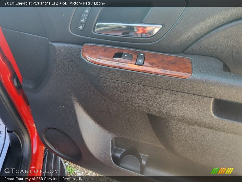 Victory Red / Ebony 2010 Chevrolet Avalanche LTZ 4x4