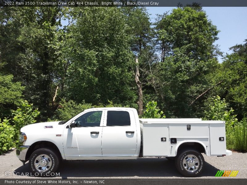 Bright White / Black/Diesel Gray 2022 Ram 3500 Tradesman Crew Cab 4x4 Chassis