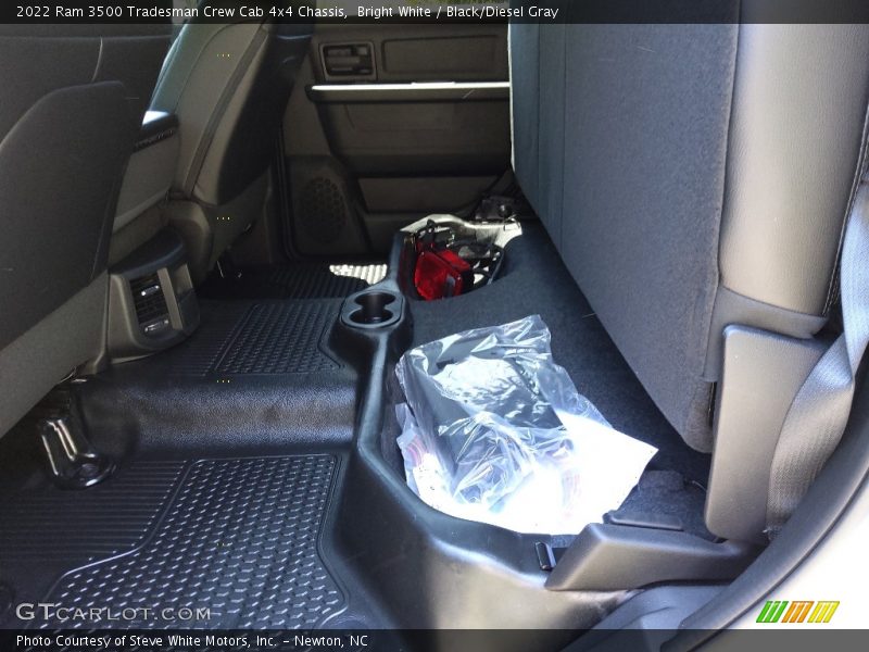 Bright White / Black/Diesel Gray 2022 Ram 3500 Tradesman Crew Cab 4x4 Chassis