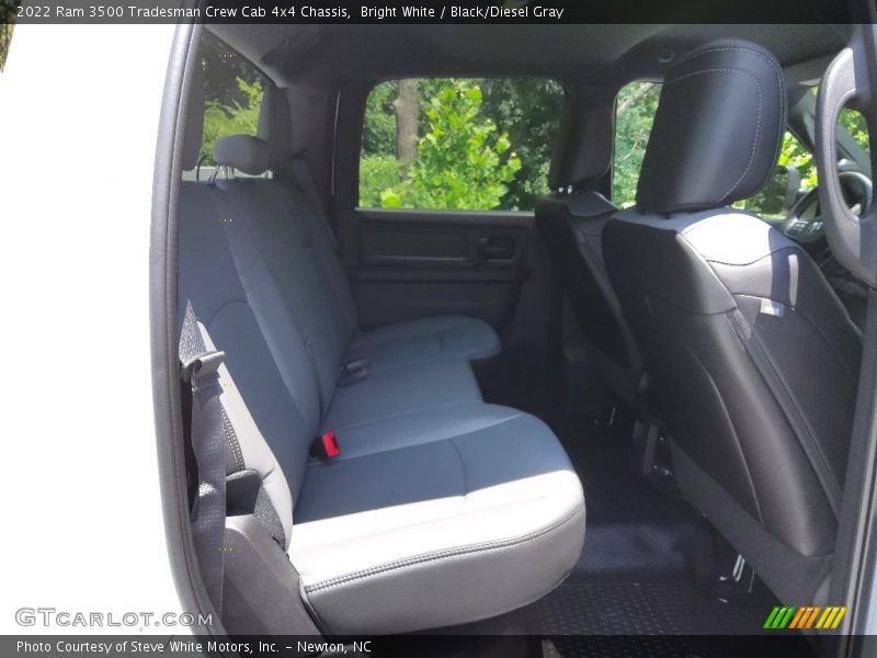 Bright White / Black/Diesel Gray 2022 Ram 3500 Tradesman Crew Cab 4x4 Chassis