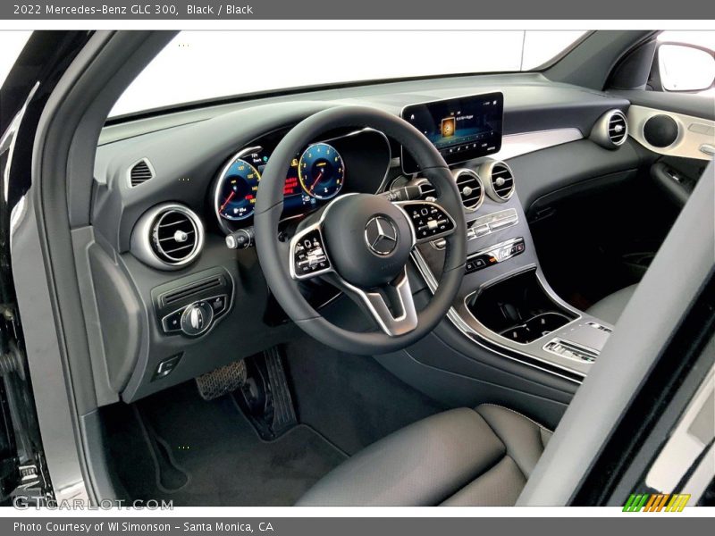 Black / Black 2022 Mercedes-Benz GLC 300