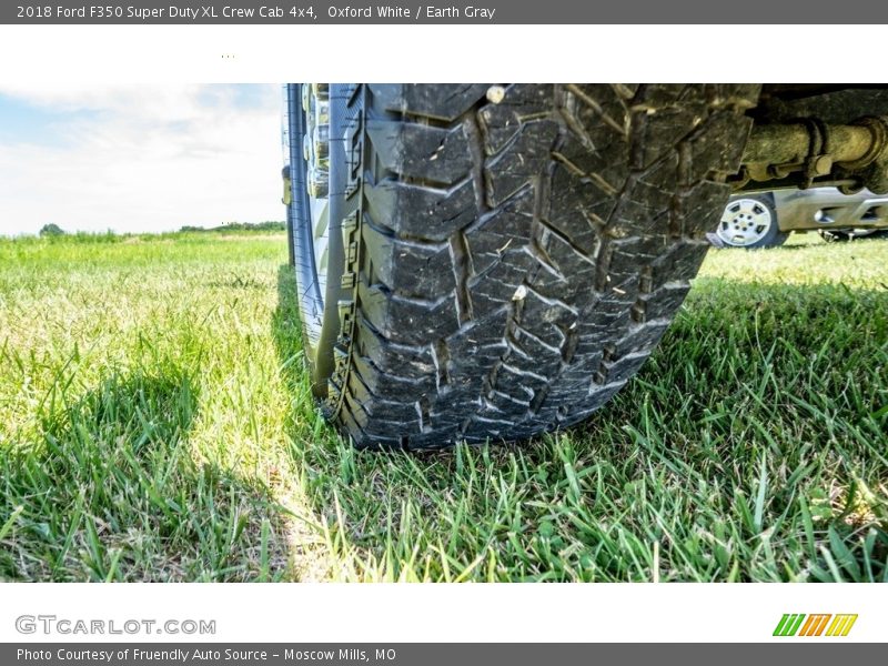 Oxford White / Earth Gray 2018 Ford F350 Super Duty XL Crew Cab 4x4