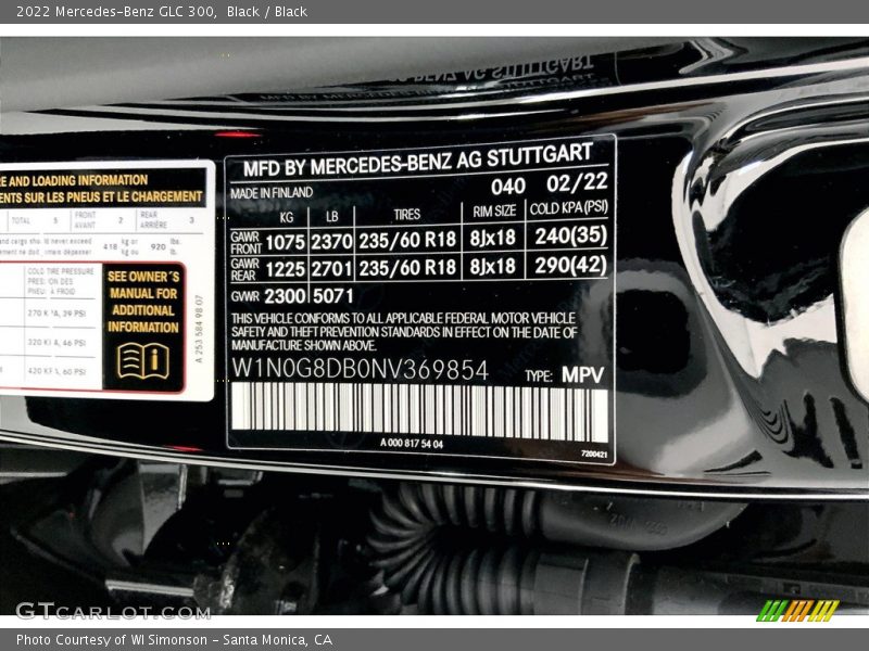 Black / Black 2022 Mercedes-Benz GLC 300