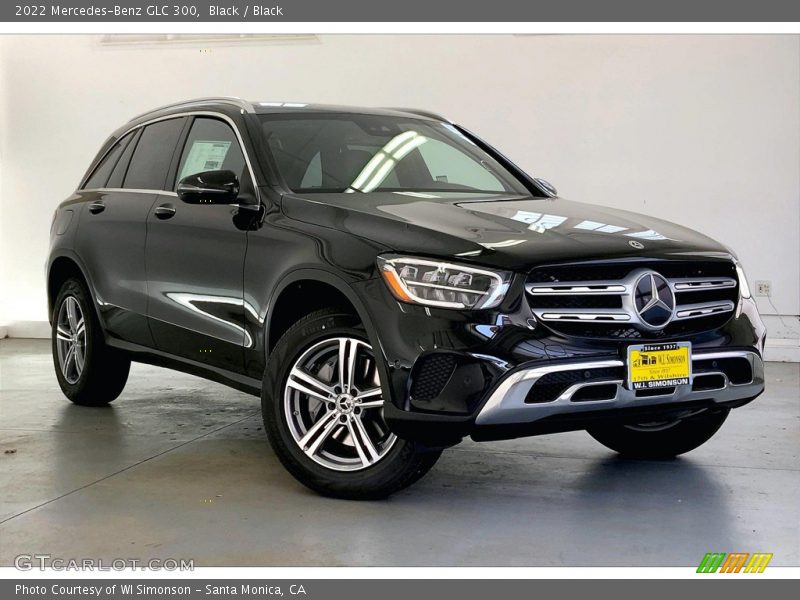 Black / Black 2022 Mercedes-Benz GLC 300