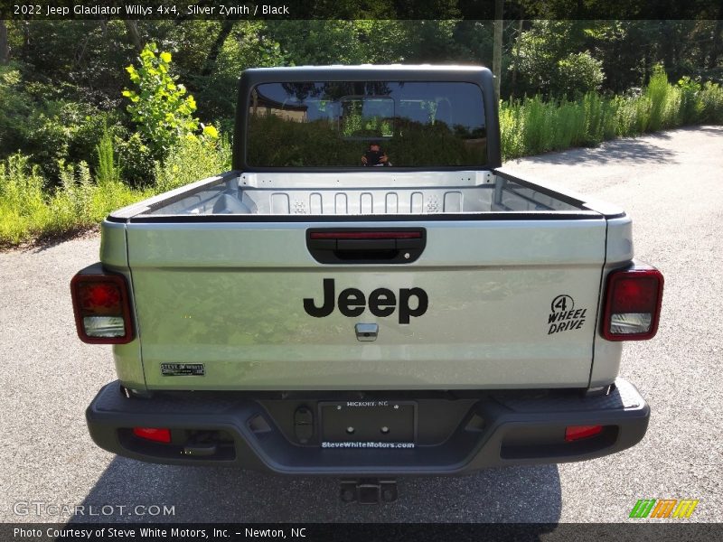 Silver Zynith / Black 2022 Jeep Gladiator Willys 4x4