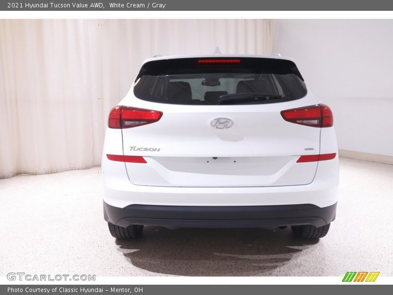 White Cream / Gray 2021 Hyundai Tucson Value AWD