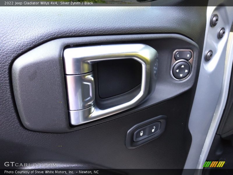 Silver Zynith / Black 2022 Jeep Gladiator Willys 4x4