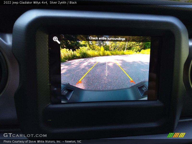 Silver Zynith / Black 2022 Jeep Gladiator Willys 4x4