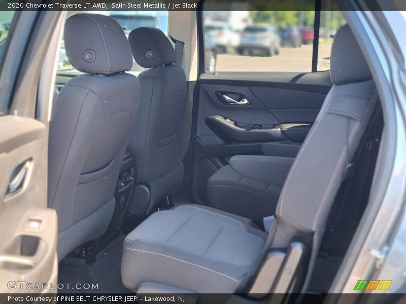 Satin Steel Metallic / Jet Black 2020 Chevrolet Traverse LT AWD