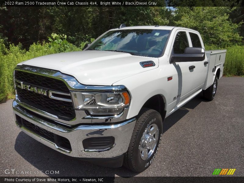 Bright White / Black/Diesel Gray 2022 Ram 2500 Tradesman Crew Cab Chassis 4x4