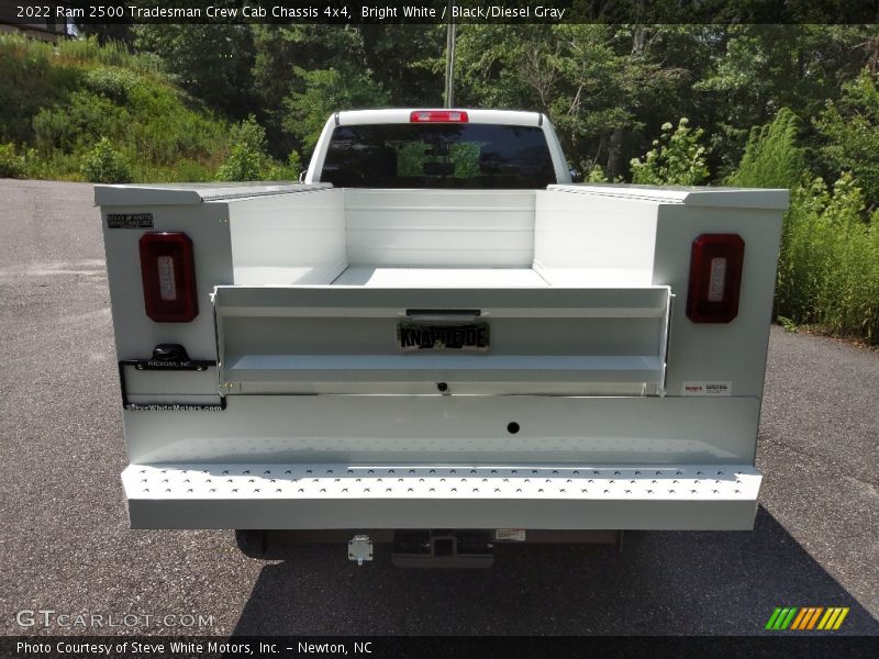 Bright White / Black/Diesel Gray 2022 Ram 2500 Tradesman Crew Cab Chassis 4x4