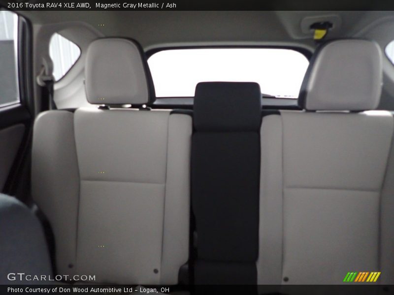 Magnetic Gray Metallic / Ash 2016 Toyota RAV4 XLE AWD