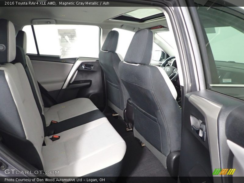 Magnetic Gray Metallic / Ash 2016 Toyota RAV4 XLE AWD