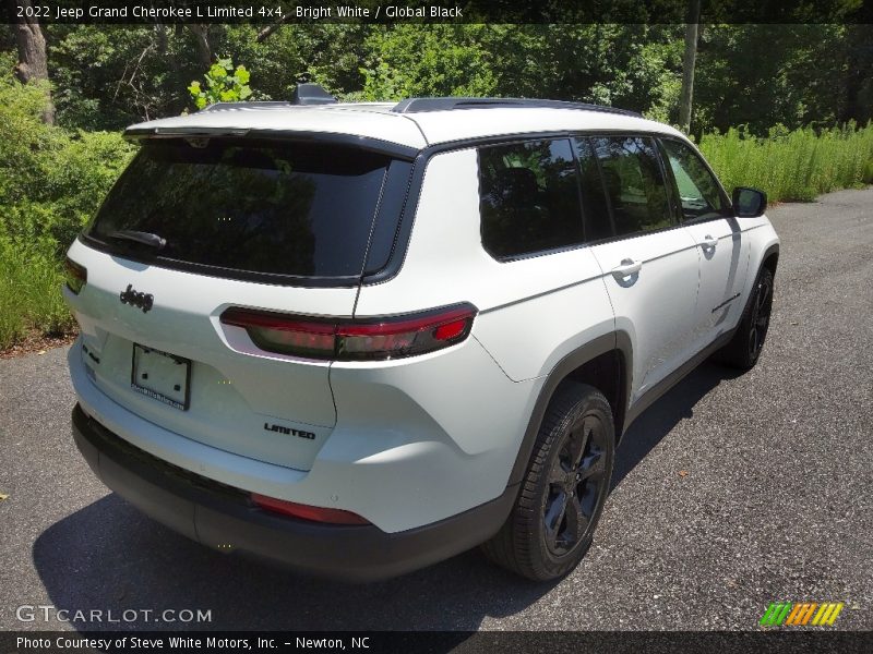 Bright White / Global Black 2022 Jeep Grand Cherokee L Limited 4x4