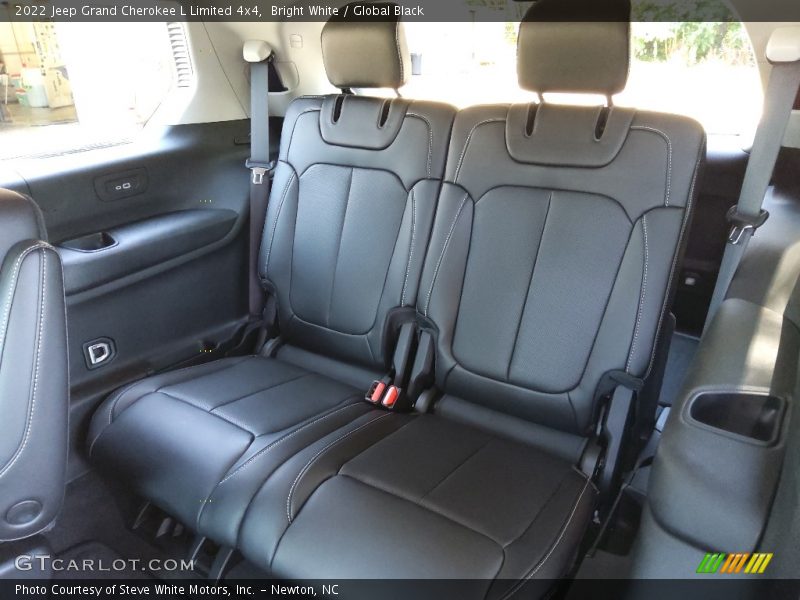 Bright White / Global Black 2022 Jeep Grand Cherokee L Limited 4x4
