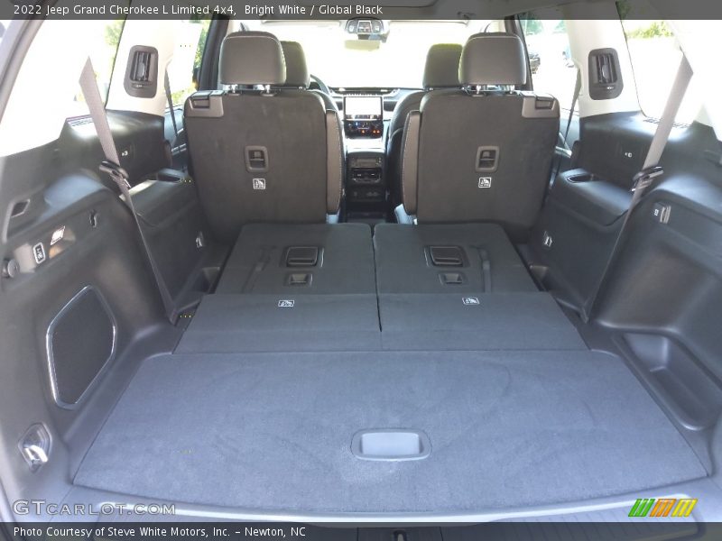 Bright White / Global Black 2022 Jeep Grand Cherokee L Limited 4x4