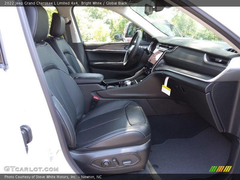 Bright White / Global Black 2022 Jeep Grand Cherokee L Limited 4x4