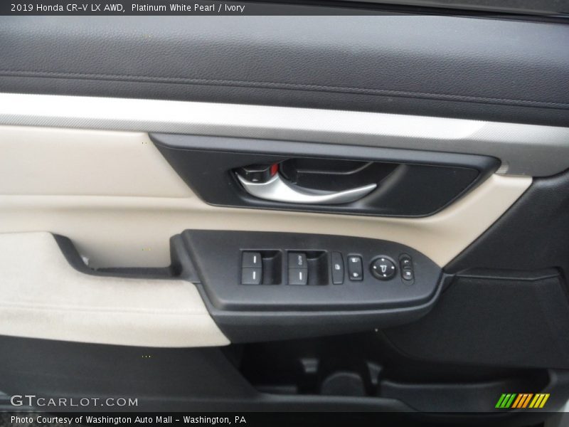 Platinum White Pearl / Ivory 2019 Honda CR-V LX AWD