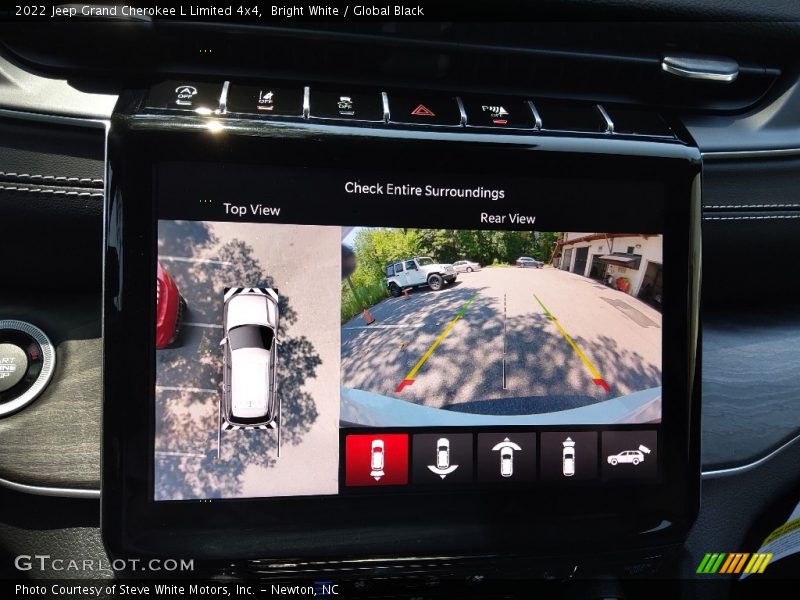 Bright White / Global Black 2022 Jeep Grand Cherokee L Limited 4x4