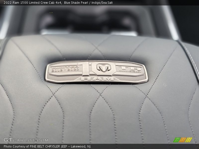  2022 1500 Limited Crew Cab 4x4 Logo