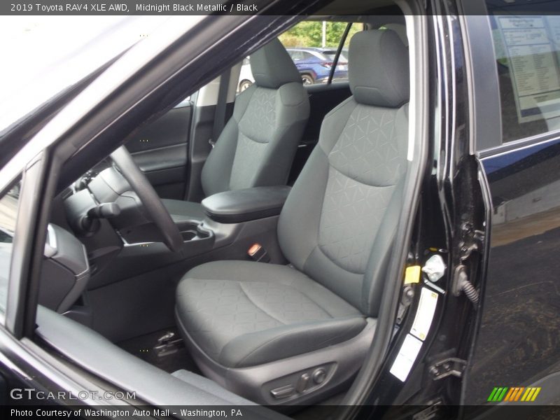 Midnight Black Metallic / Black 2019 Toyota RAV4 XLE AWD