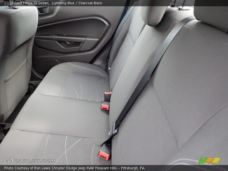 Lightning Blue / Charcoal Black 2019 Ford Fiesta SE Sedan