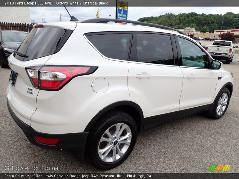 Oxford White / Charcoal Black 2018 Ford Escape SEL 4WD