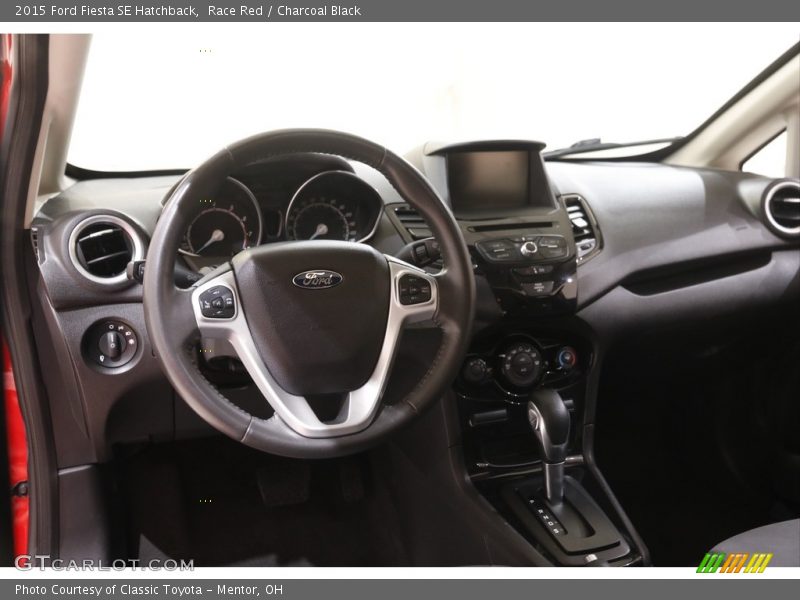 Race Red / Charcoal Black 2015 Ford Fiesta SE Hatchback